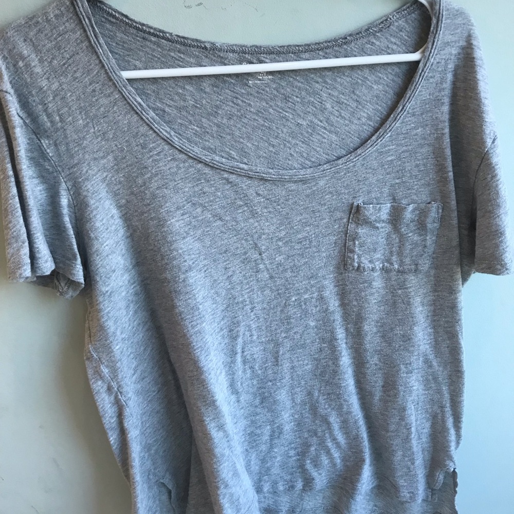 Gray Gap Basic Tee